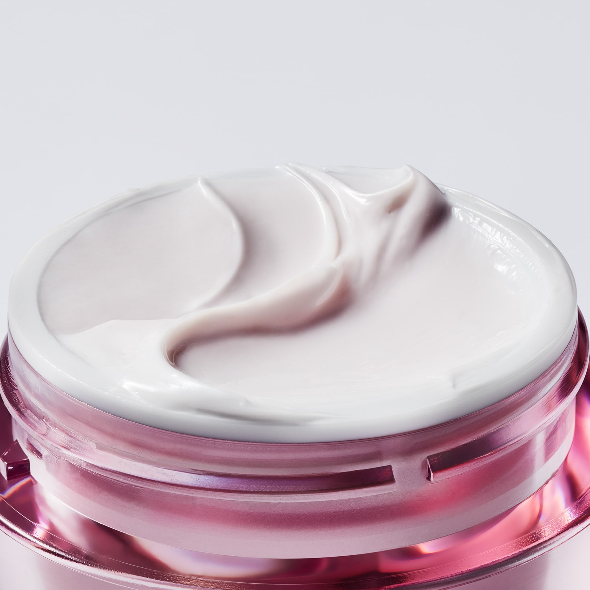 Resilience Multi-Effect Night Moisturizer Tri-Peptide Face and